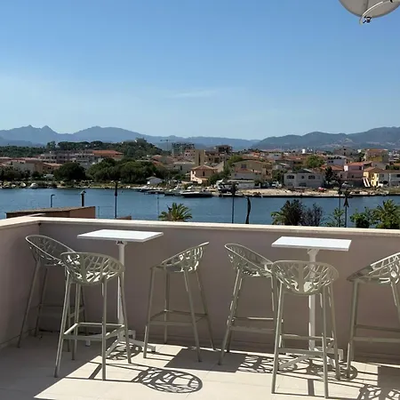 Eleven & 홈스테이