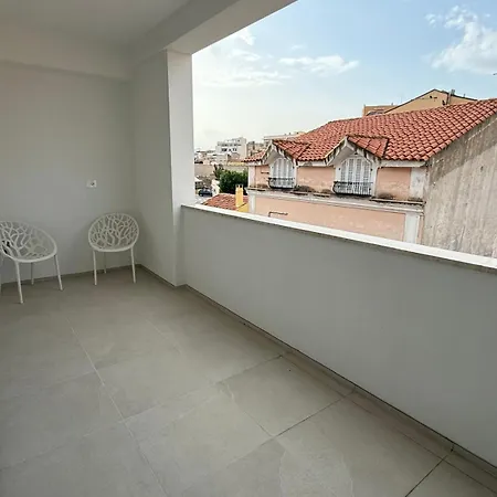 홈스테이 Eleven & *