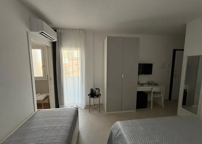 Eleven & Homestay szállás Olbia